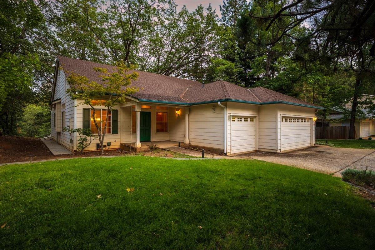 17403 Alexandra Way — photo