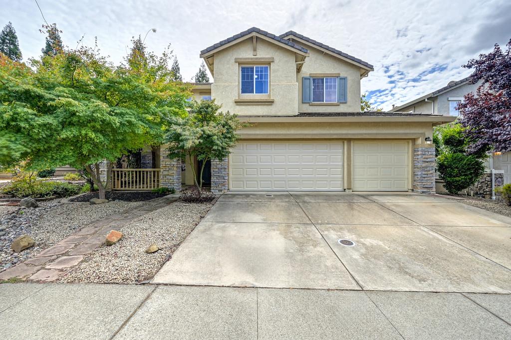1053 Callander Way — photo