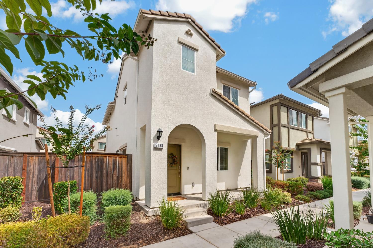 5168 Molino Circle — photo