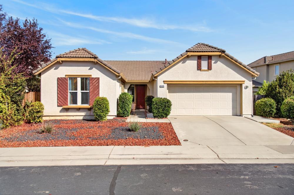 5609 Claudied Way — photo