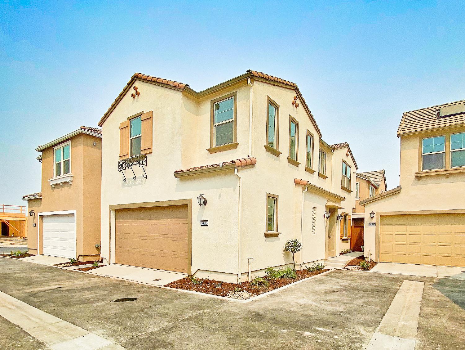 10515 Tenor Way — photo