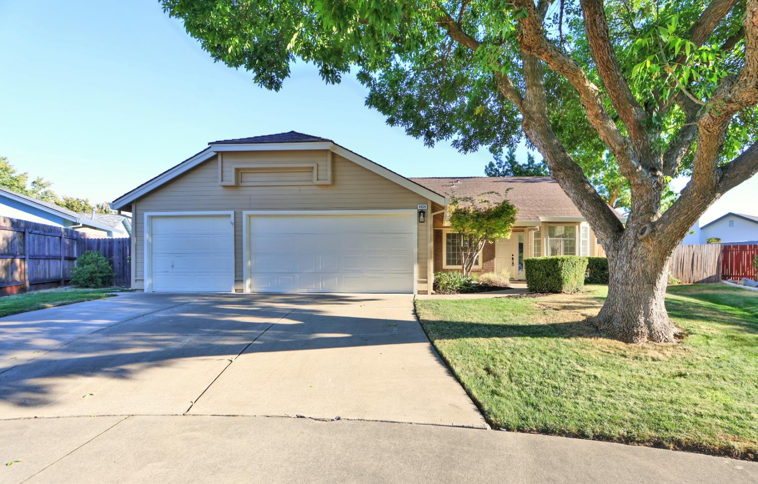 8926 Willowspring Court — photo