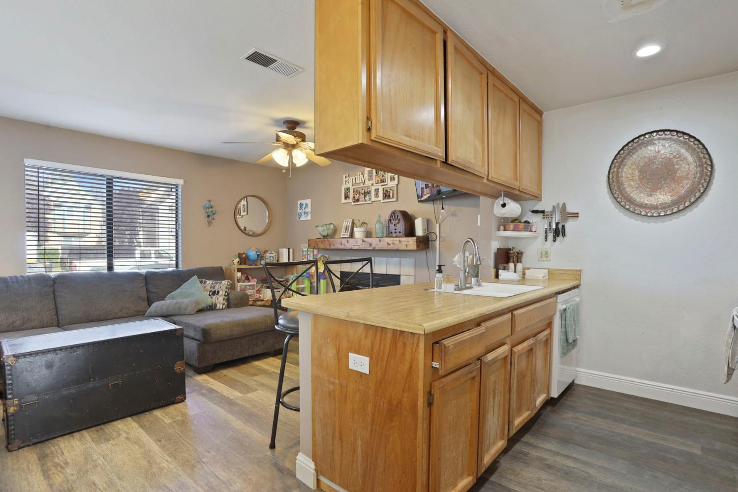 426 Benjamin Place, Manteca, CA 95337 — photo 3