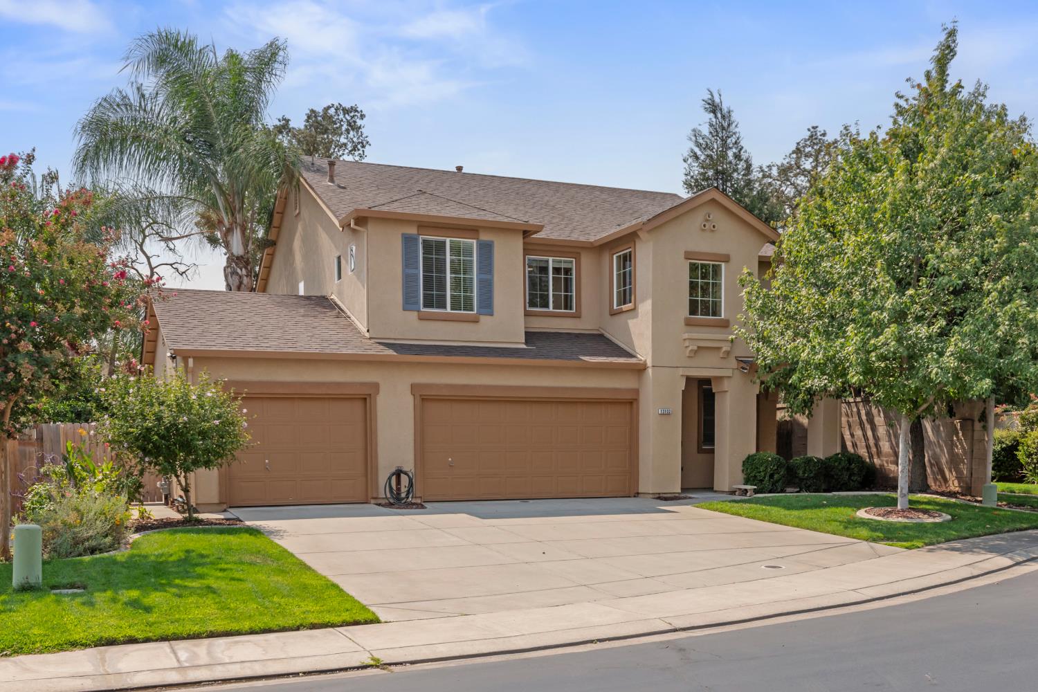 13102 Rivercrest Drive — photo