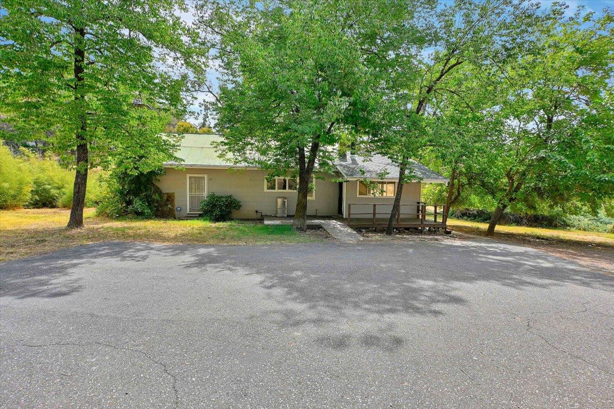 10501 Wolf Drive, Grass Valley, CA 95949 — photo 2