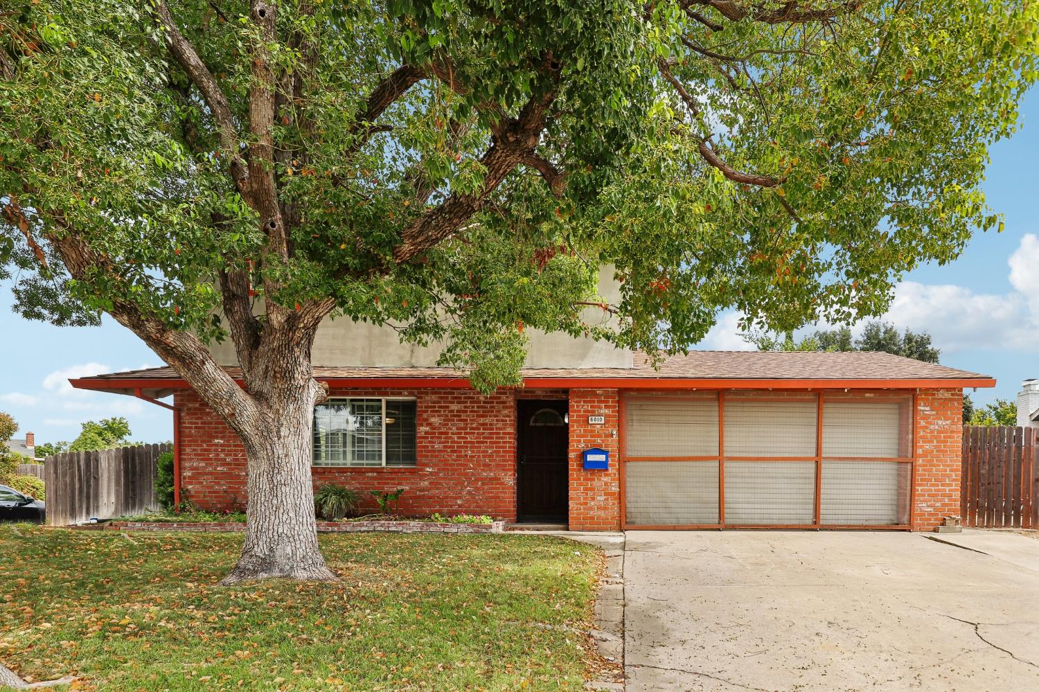 6010 Brett Drive — photo