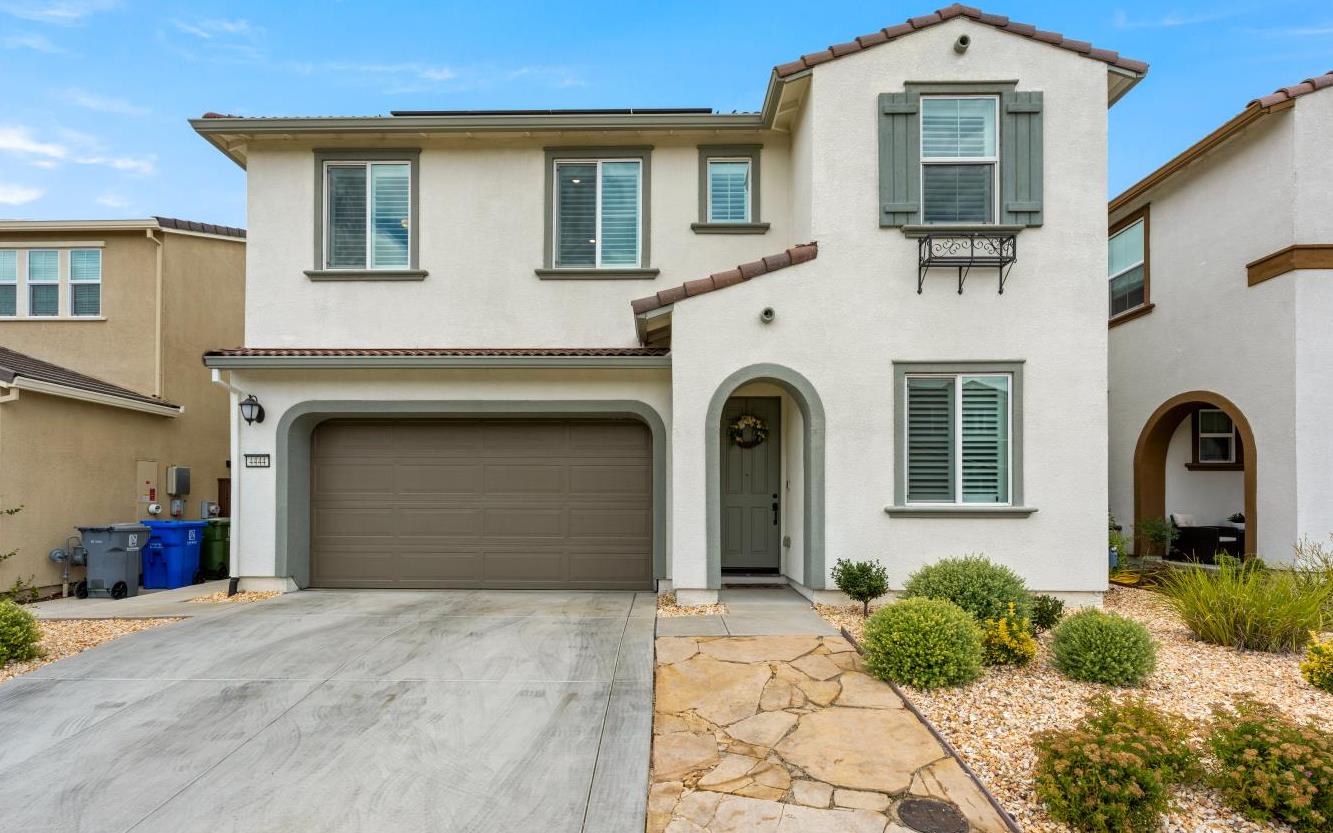 4444 Sanderson Drive — photo