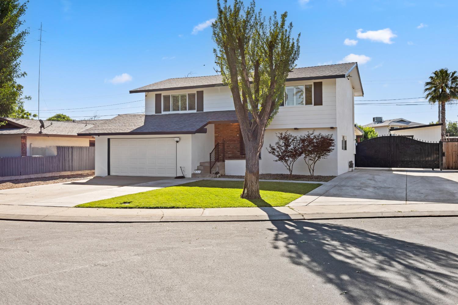 632 Lenore Drive, Modesto, CA 95351 — photo 2