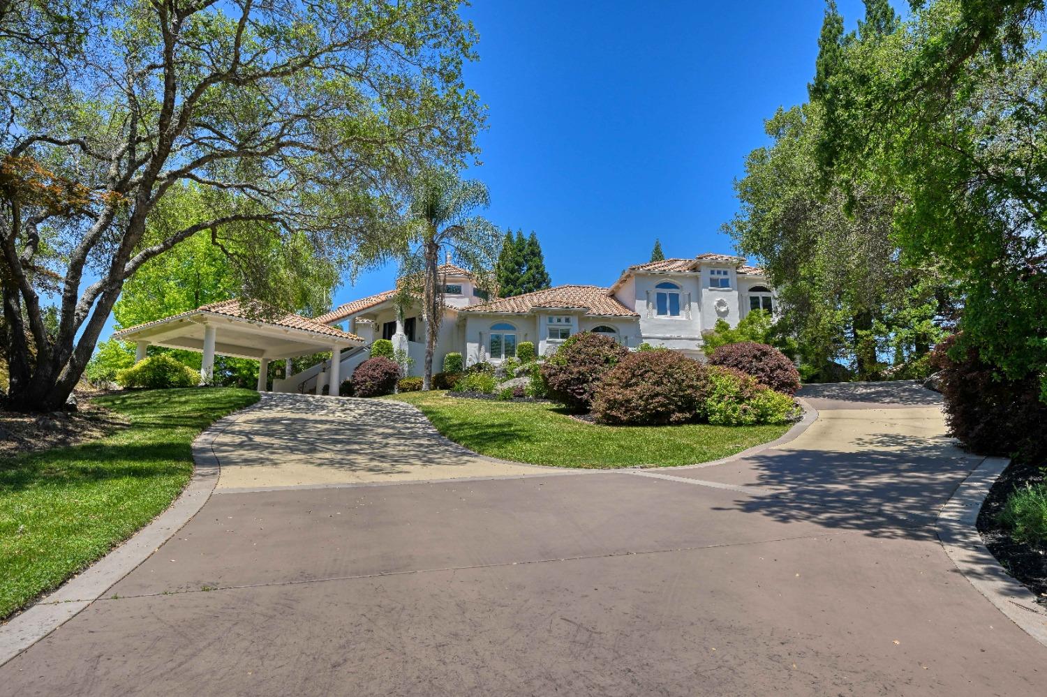 5604 Calle Paloma Court — photo