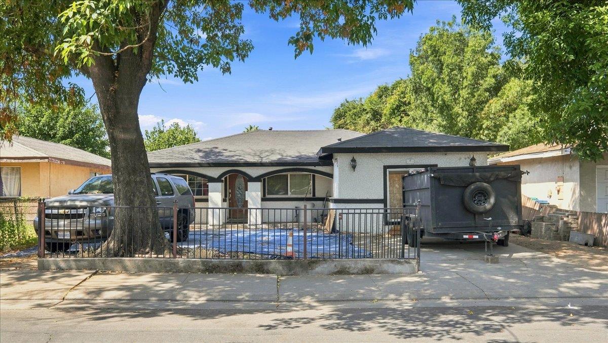 2419 Nightingale Avenue — photo