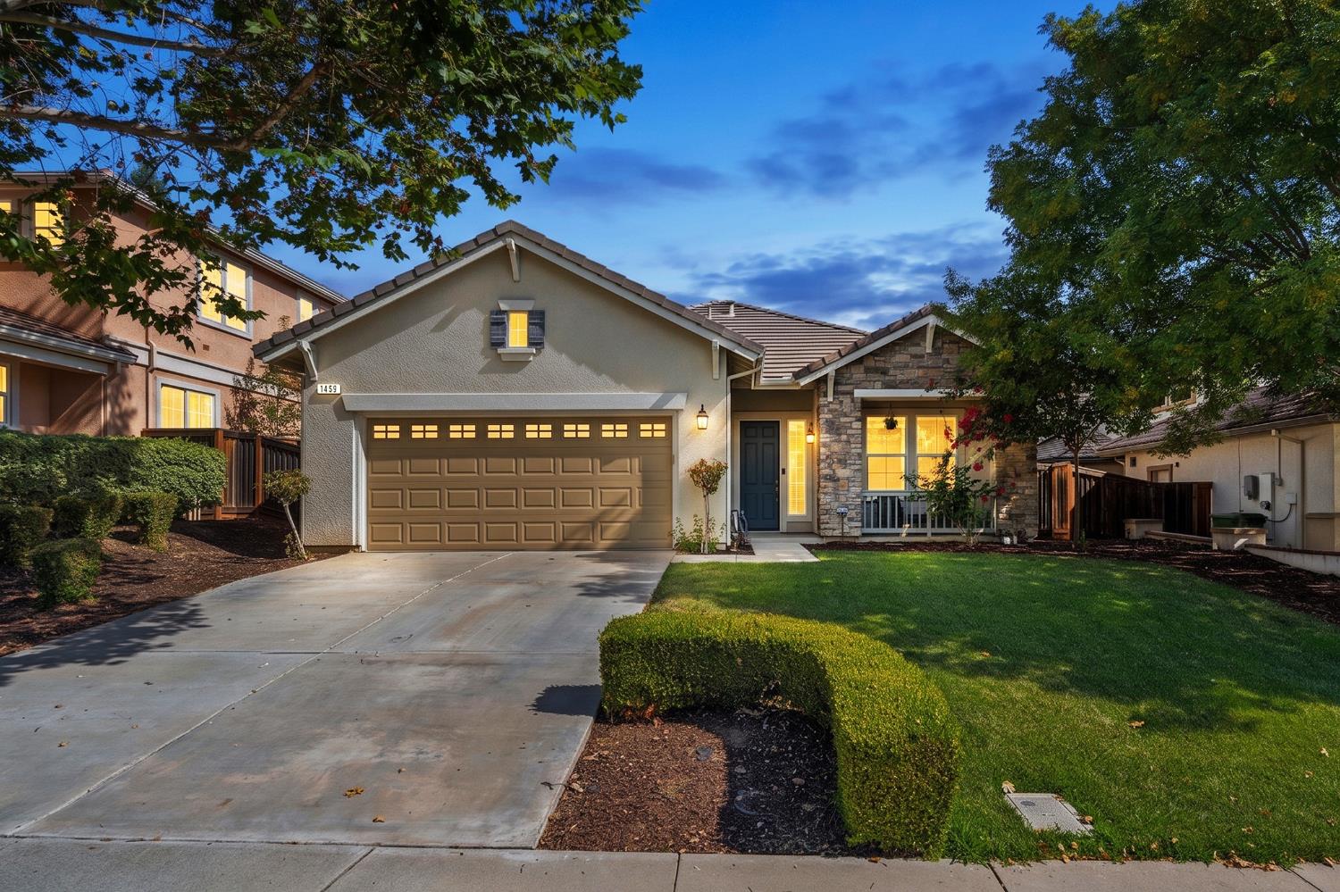9417 California Oak Circle — photo