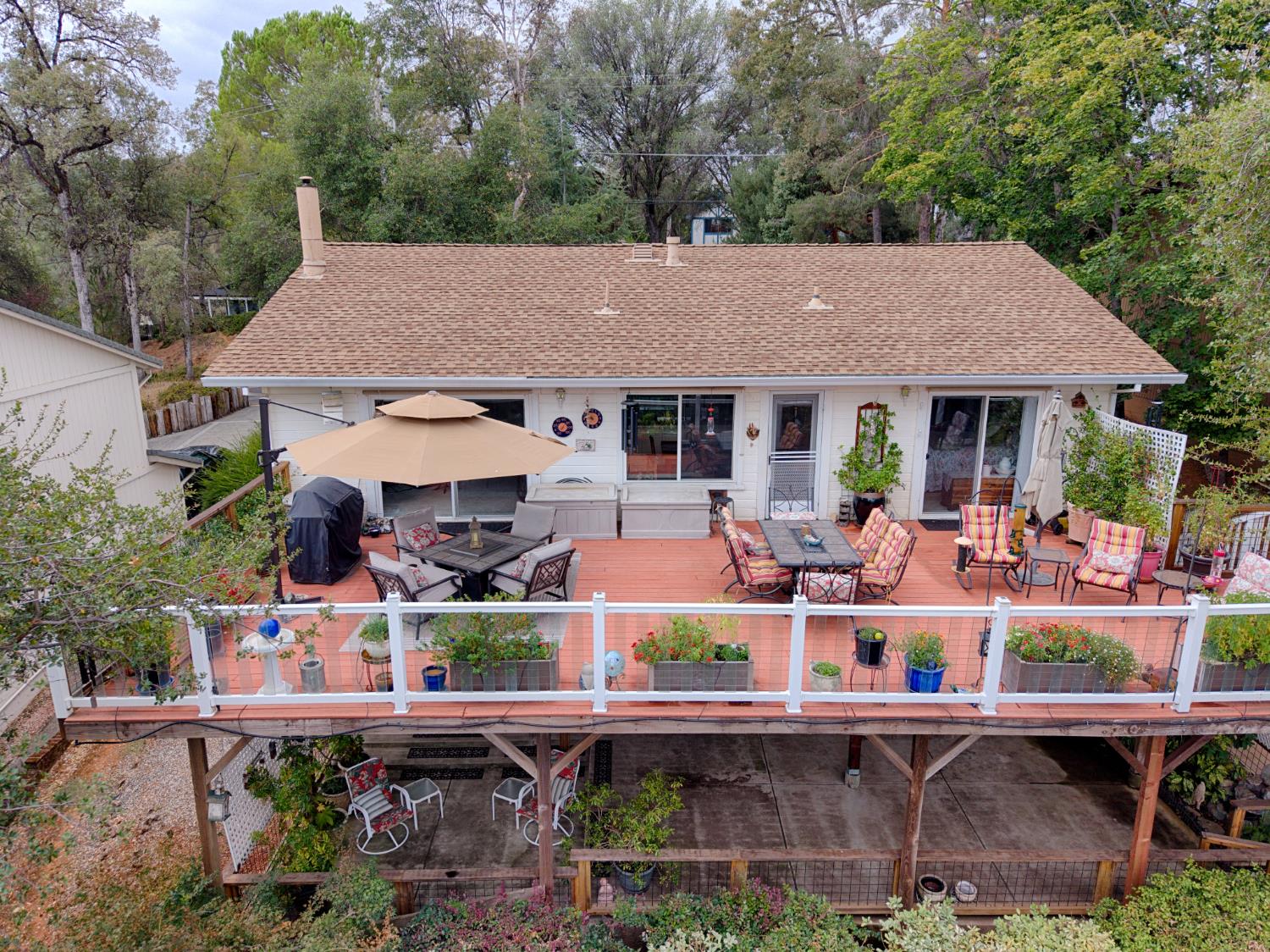 24081 Eucalyptus Court — photo