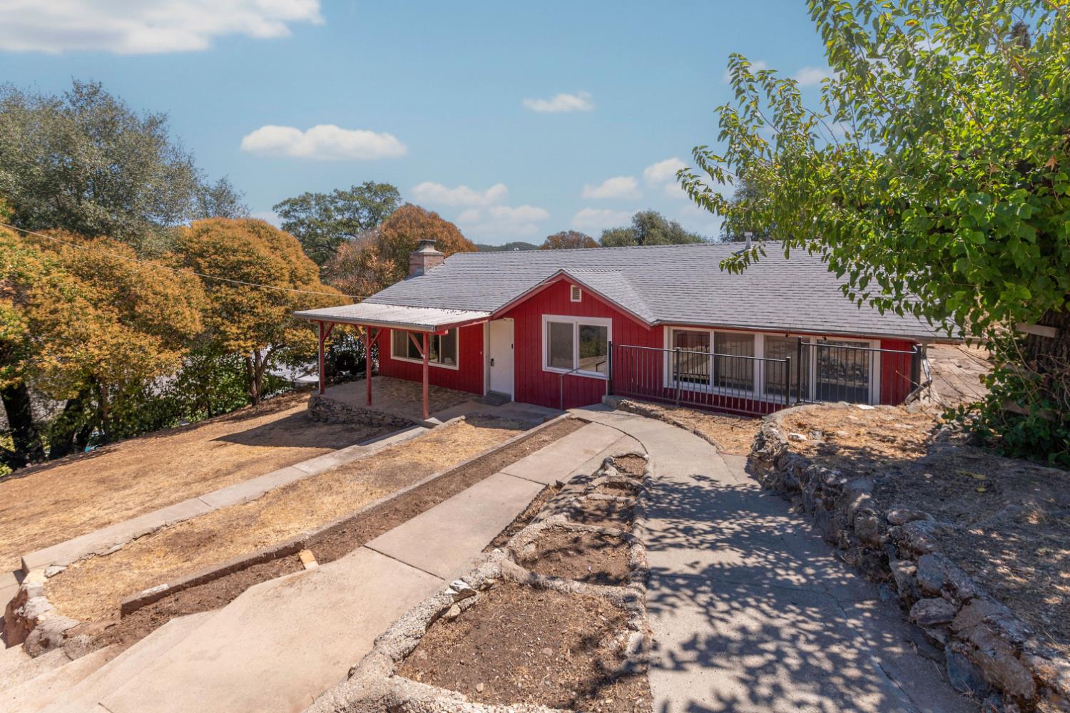 1143 Echo Street — photo