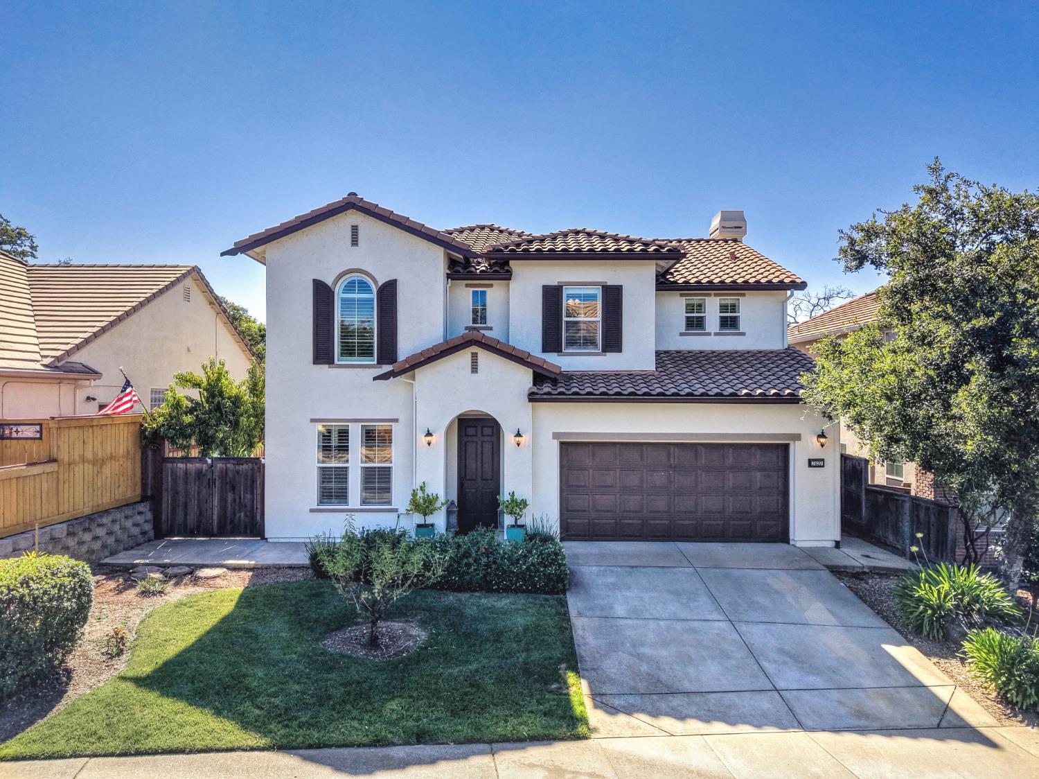 7637 Colbert Drive — photo