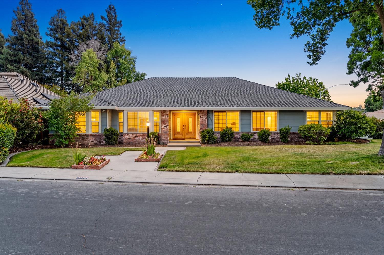 2412 Chianti Circle — photo