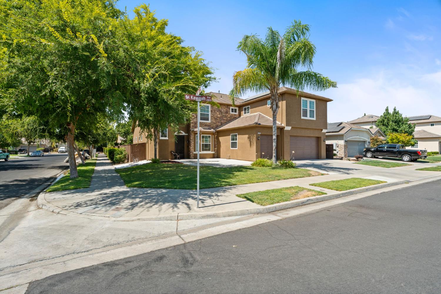 2454 Kaweah Avenue, Clovis, CA 93619 — photo 2