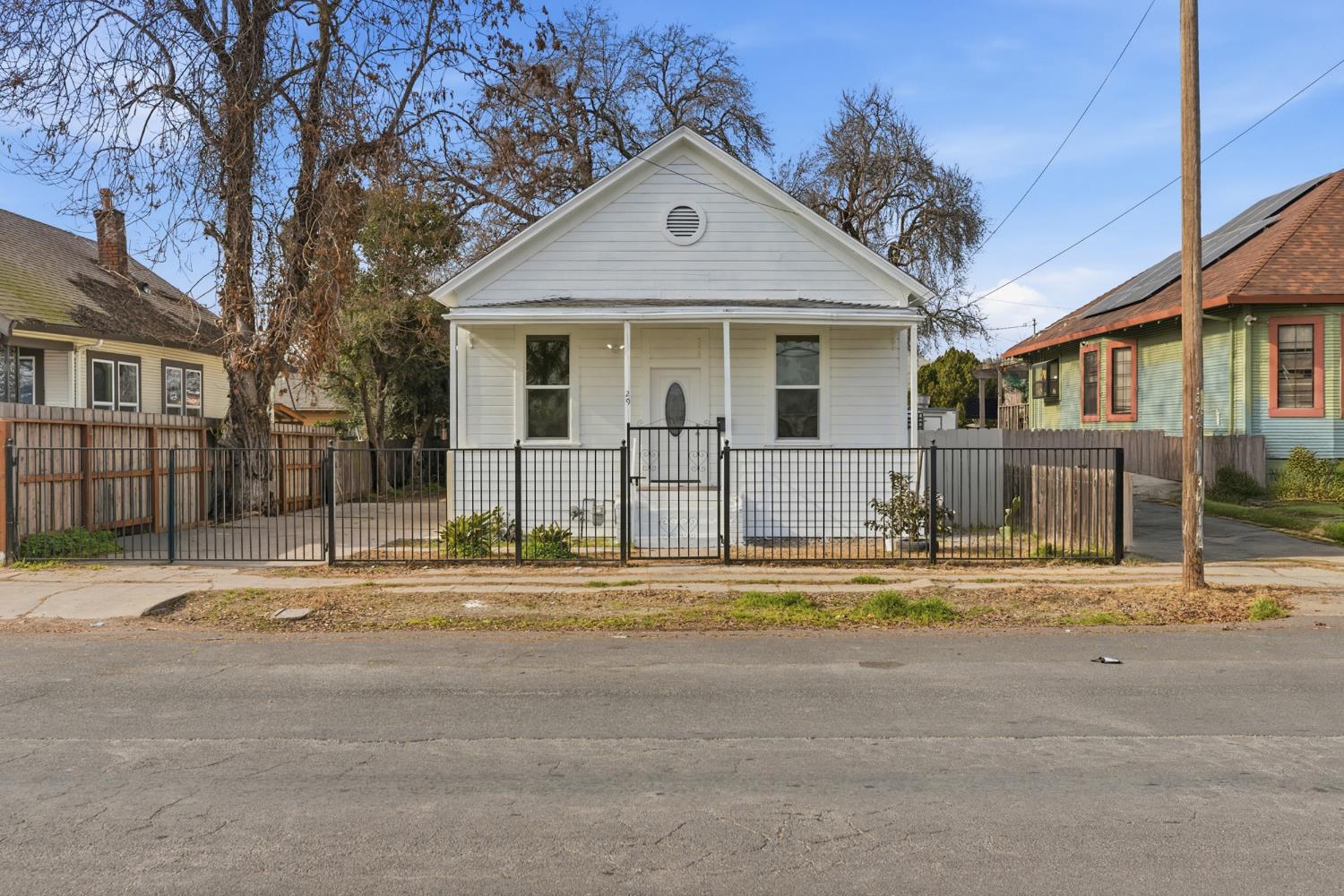 29 S Sierra Nevada Street — photo