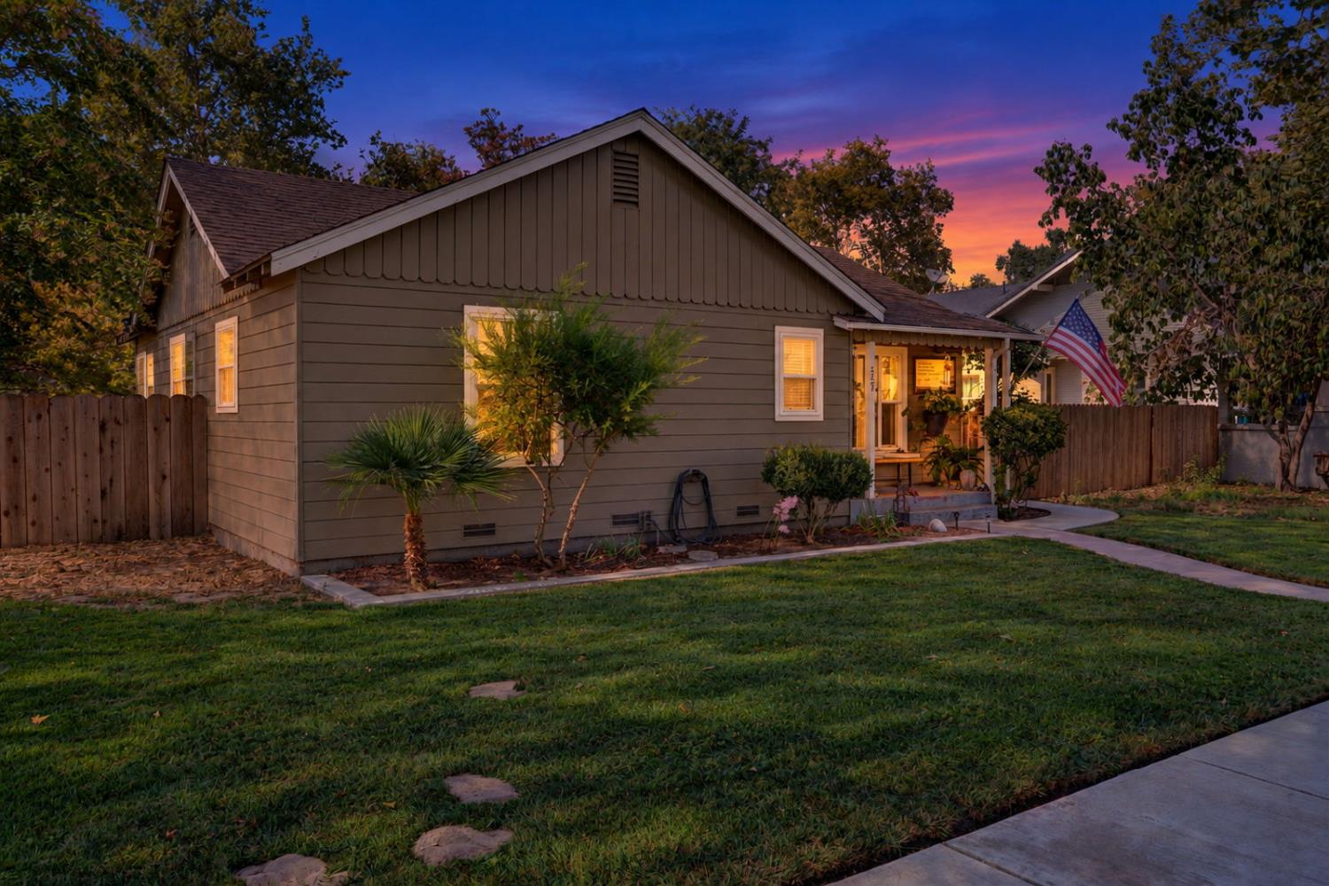 521 E Marshall, Turlock, CA 95380 — photo 3
