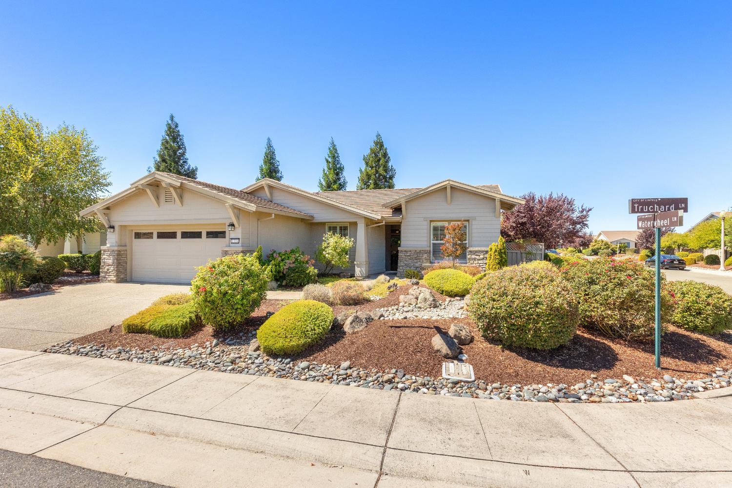 1319 Truchard Lane — photo