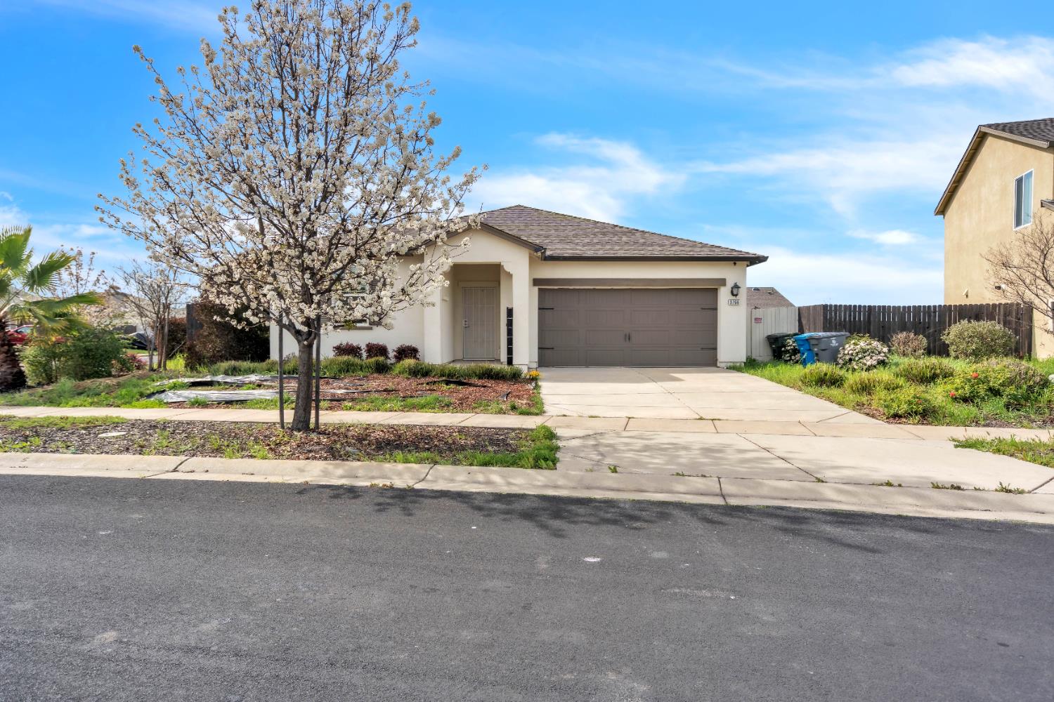 3766 Partridge Parkway — photo