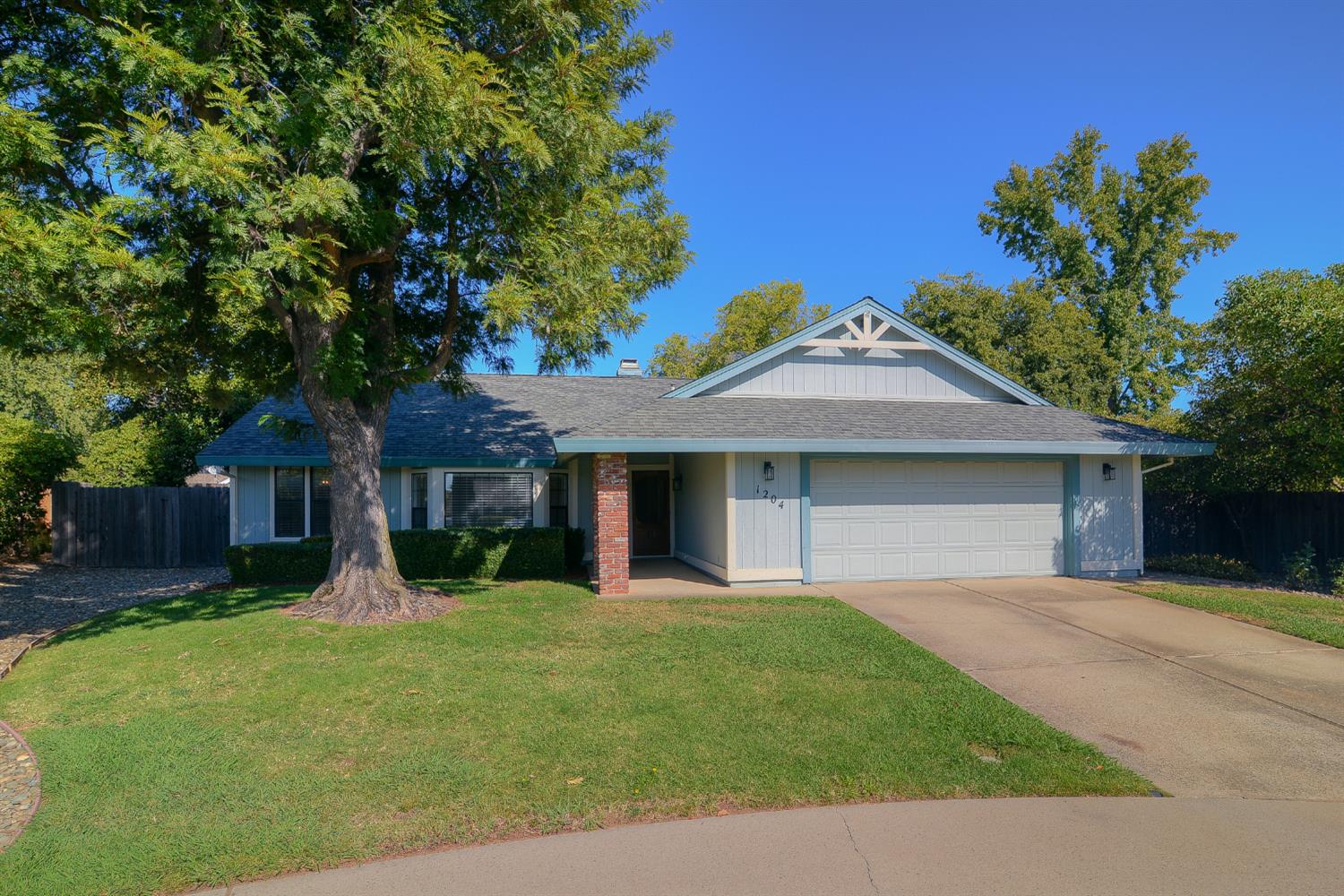 1204 Nightfall Court — photo