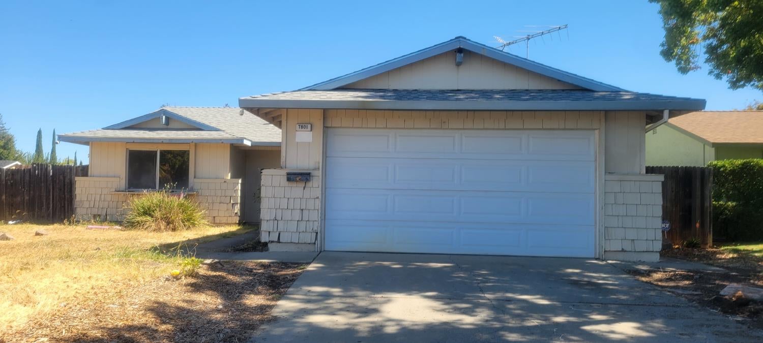 7801 Charmette Way — photo