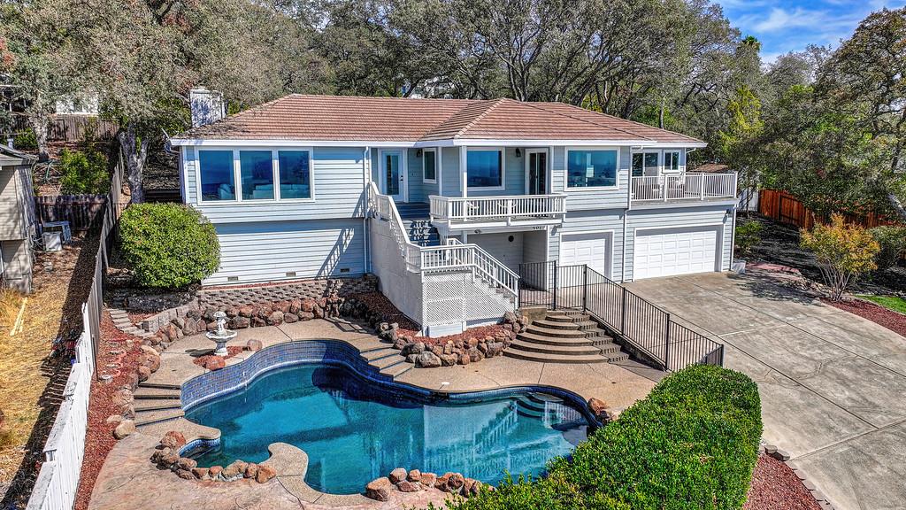 481 Powers Dr — photo