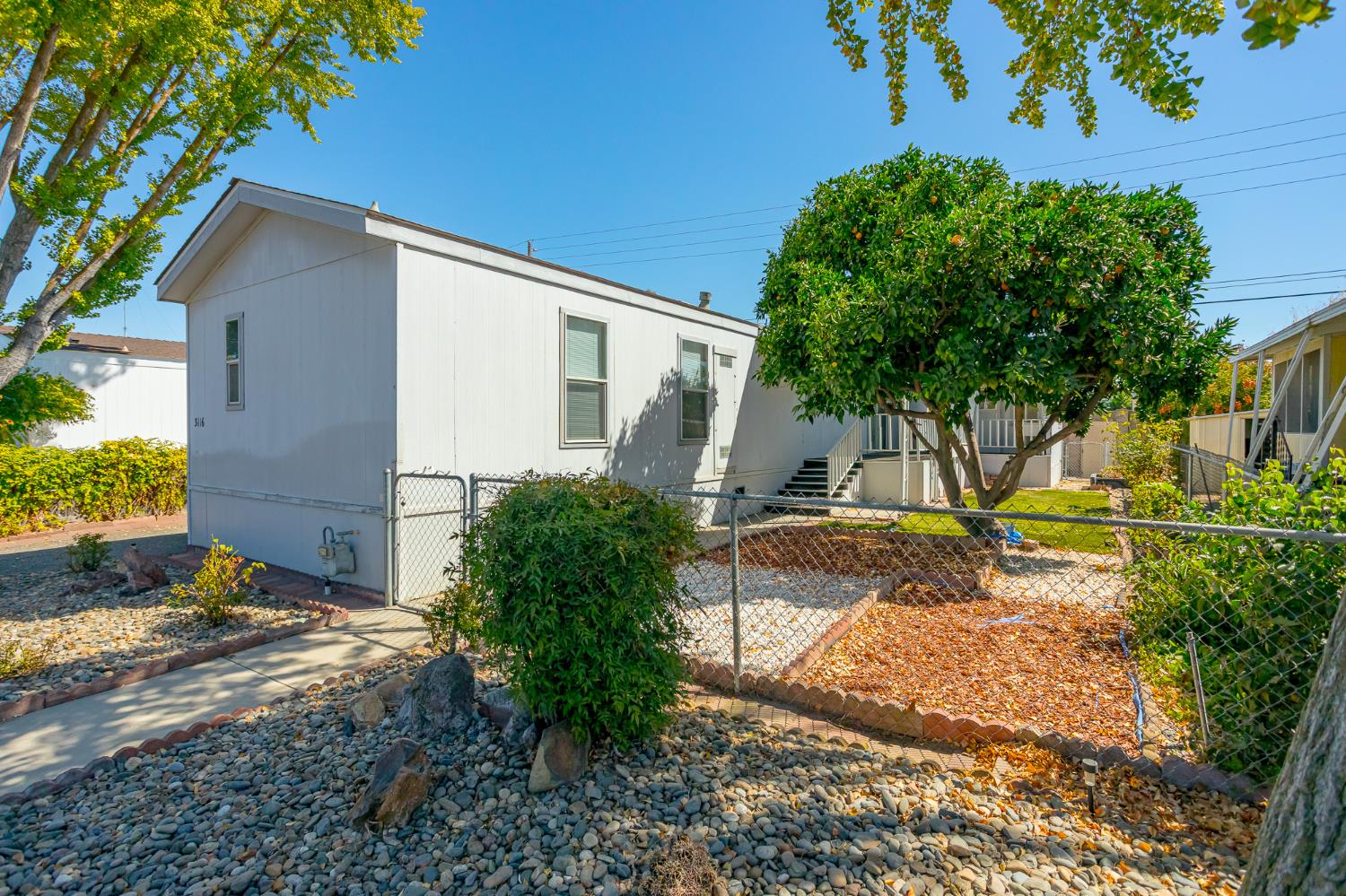 3116 Celebrity Lane — photo