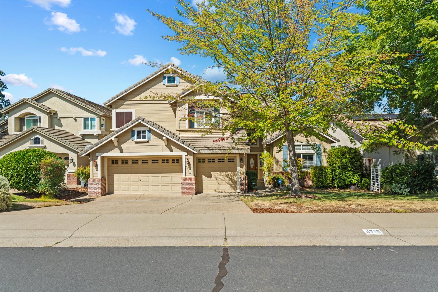 4716 Corona Circle — photo