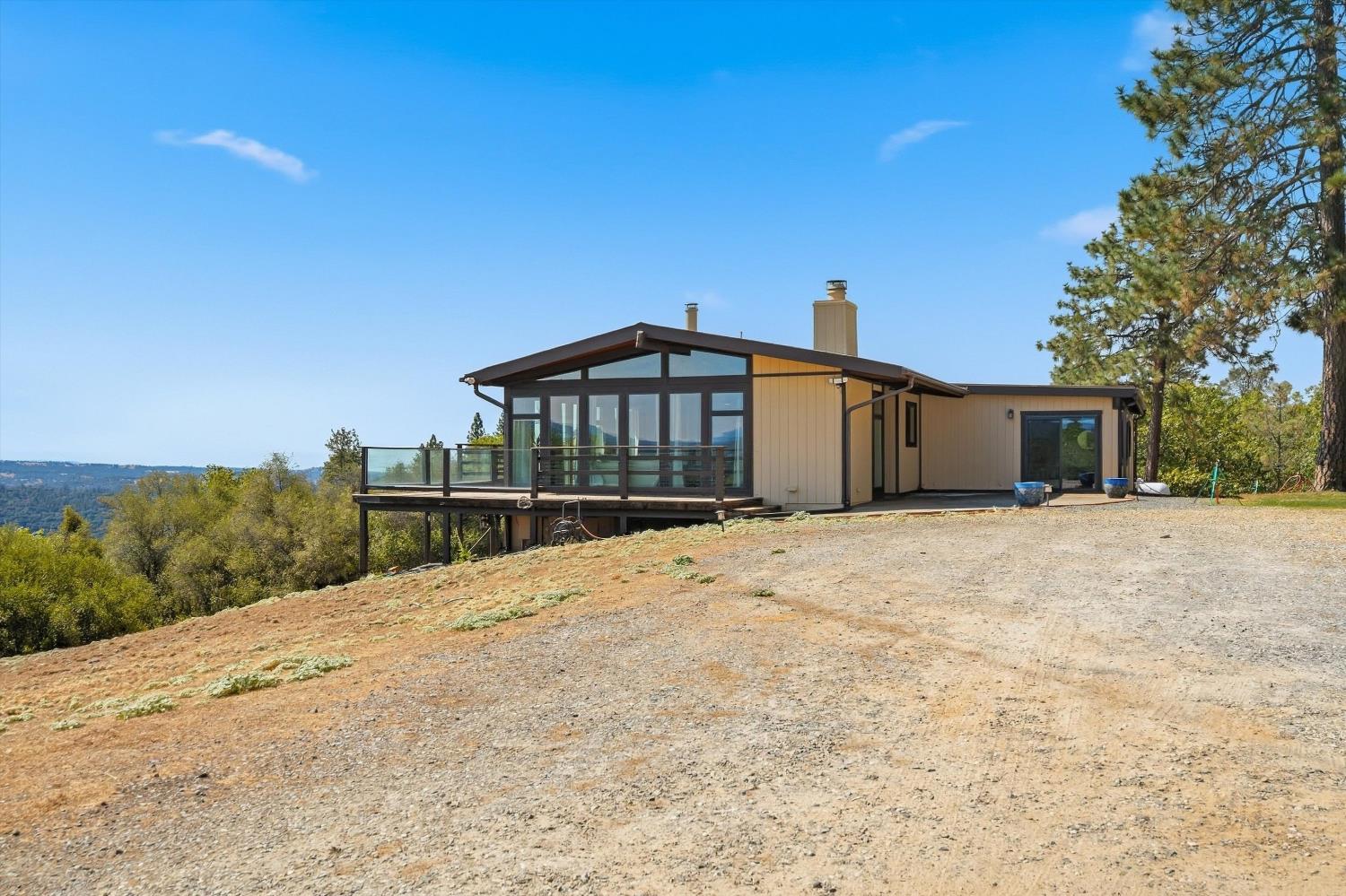 5441 Meander Lane — photo