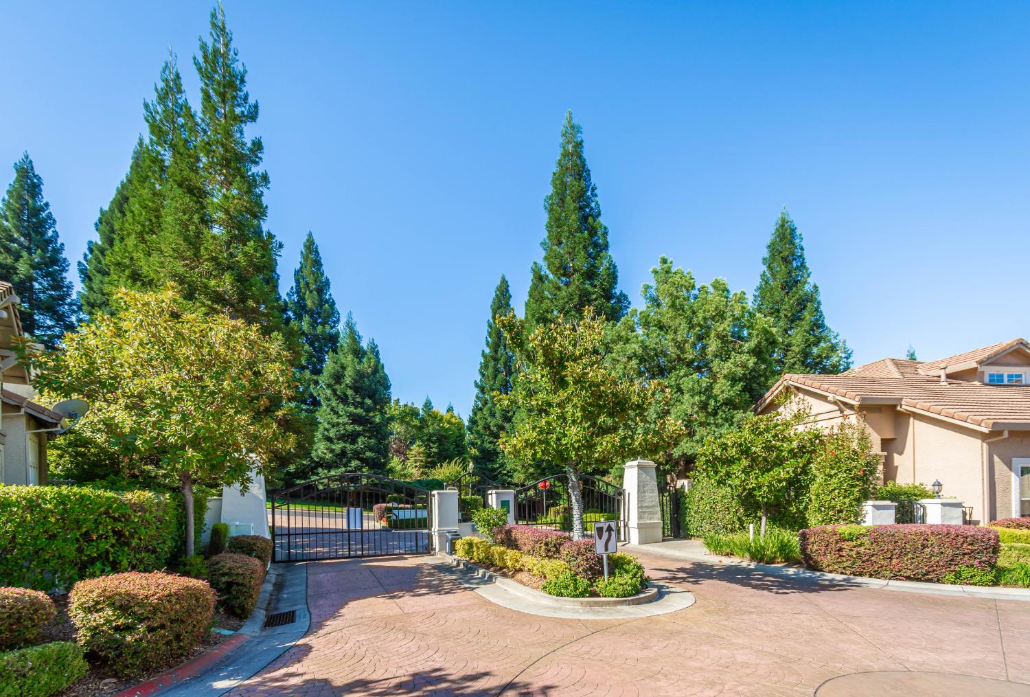 9925 Villa Granito Lane — photo