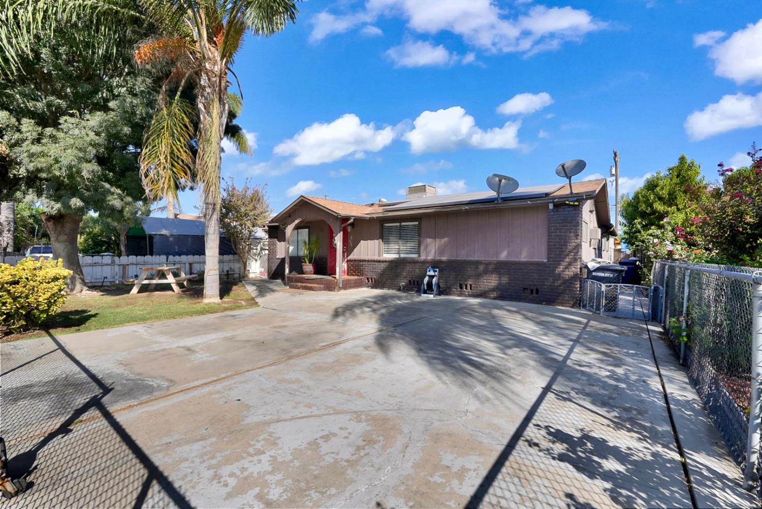 921 Atlantic Drive, Modesto, CA 95358 — photo 2