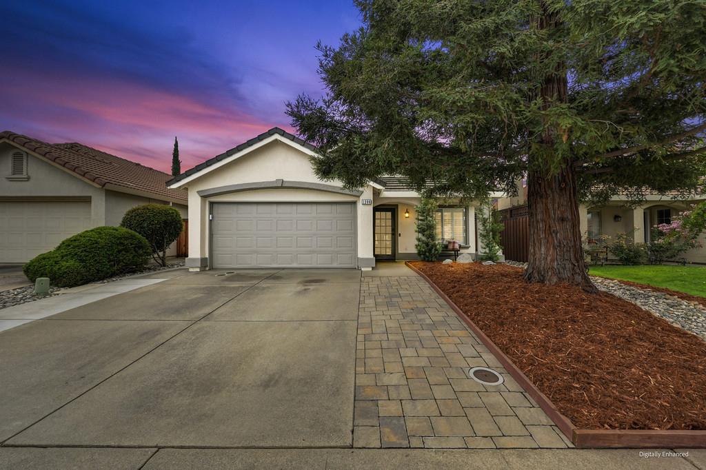 1208 Arbor Drive — photo