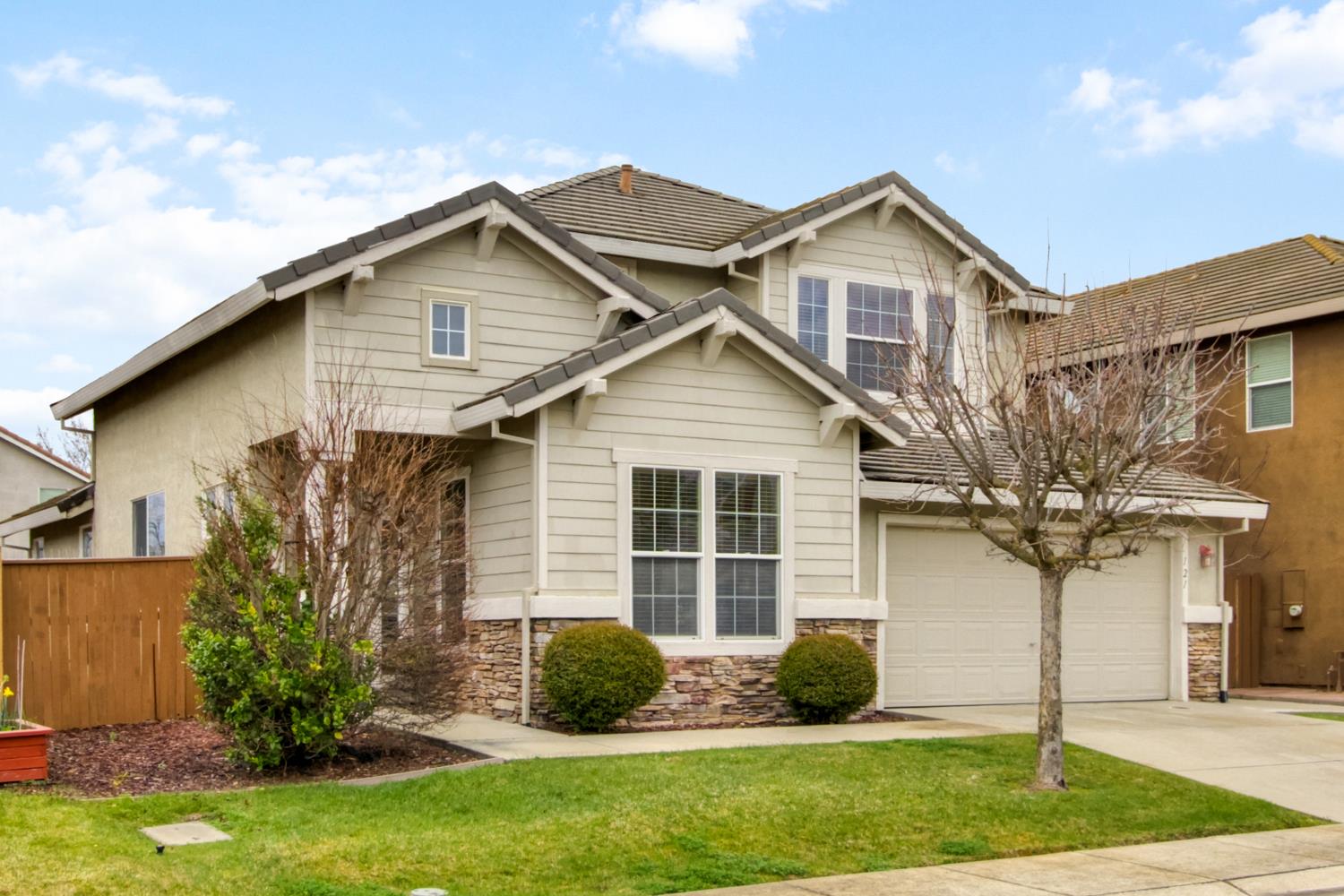 121 Alcantar Circle — photo