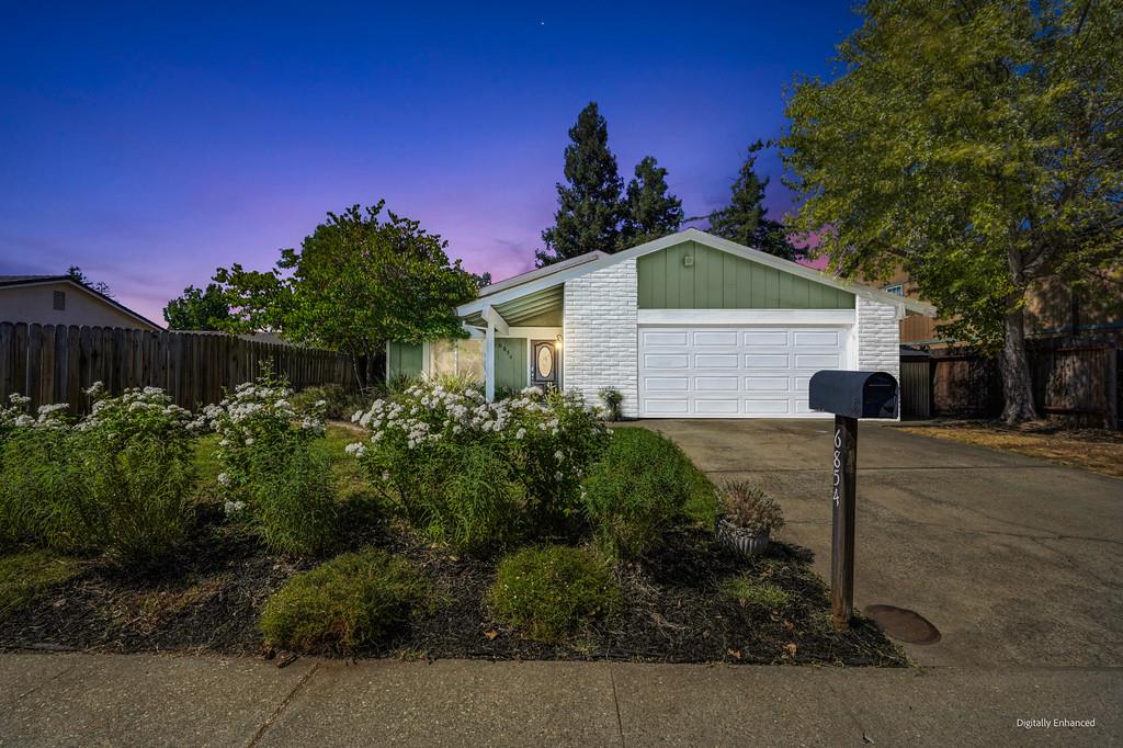 6854 Sugar Maple Way — photo