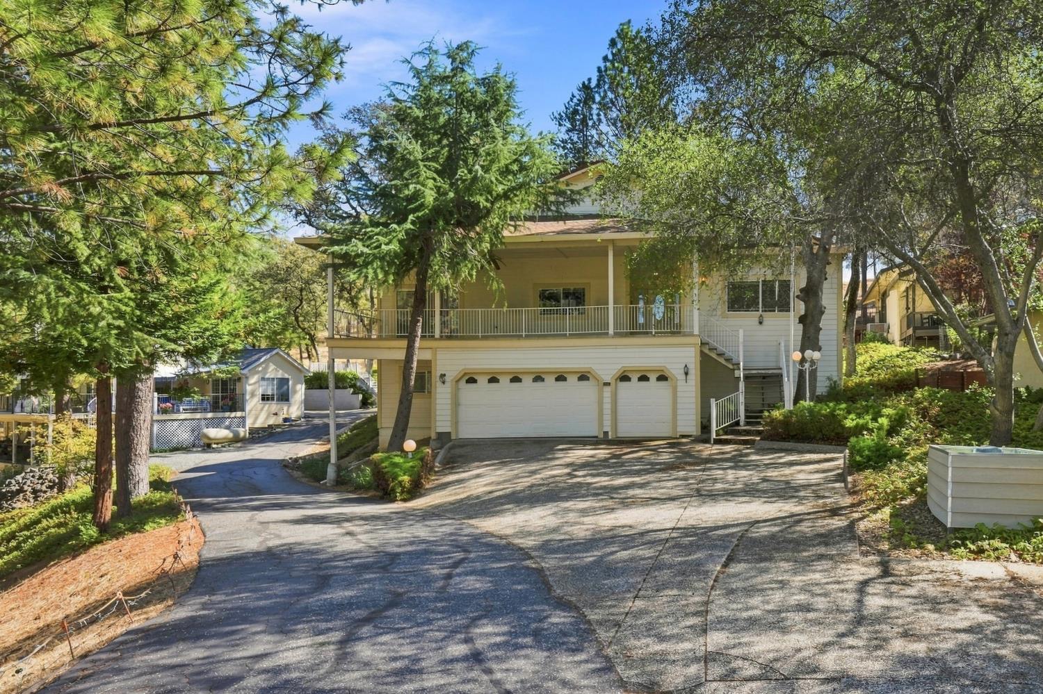 12717 Lake Wildwood Drive — photo