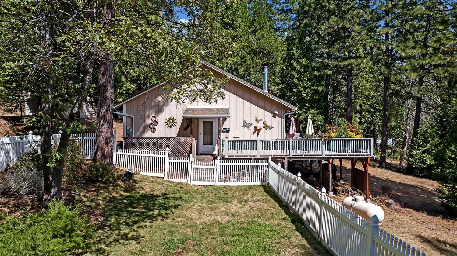 6295 Dolly Varden Lane — photo
