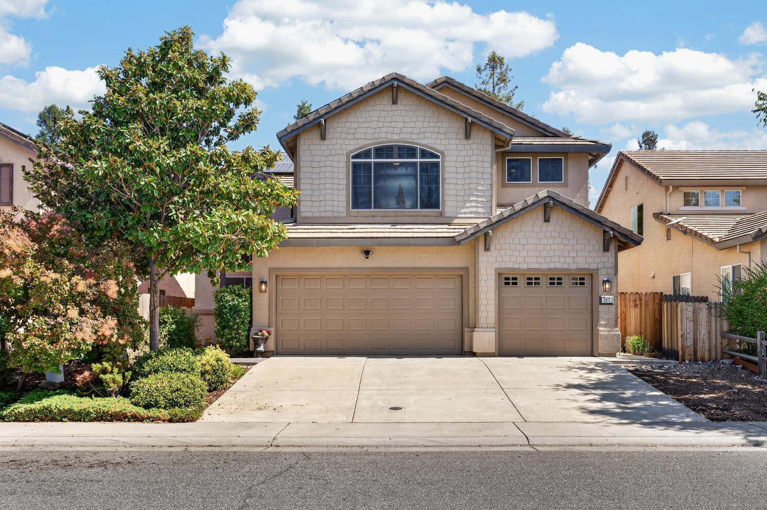 2871 Gray Fox Way — photo
