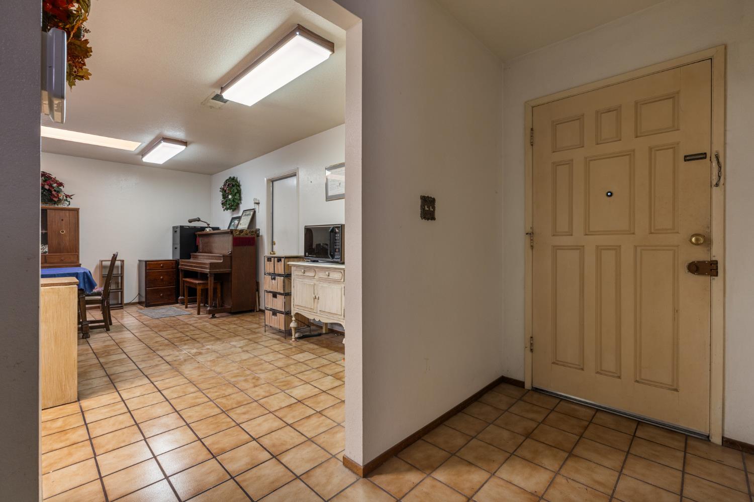 1629 Sheldon Drive, Modesto, CA 95350 — photo 3
