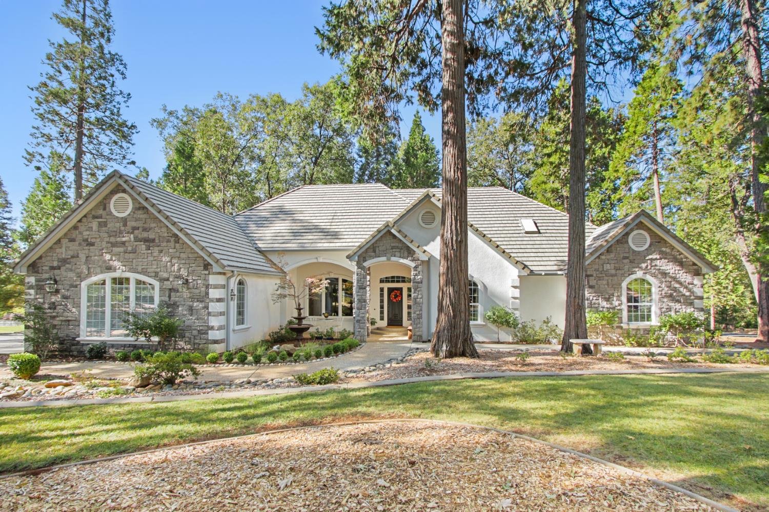 13021 Somerset Drive — photo