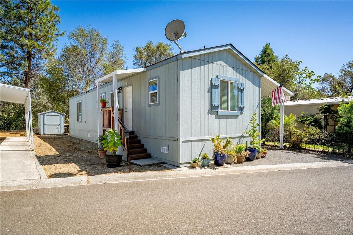 6275 Nob Hill Drive — photo