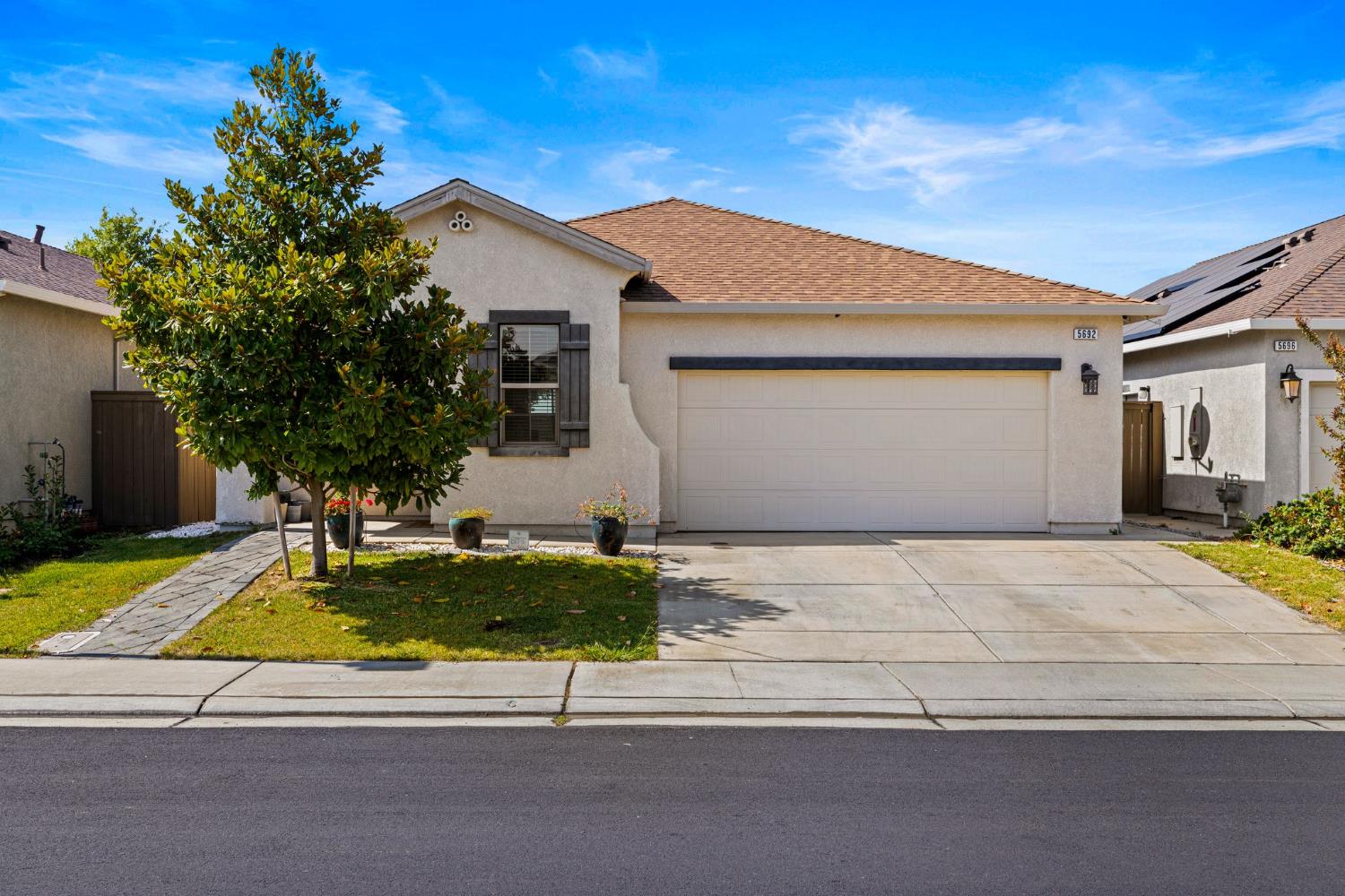 5692 Freestone Drive, Linda, CA 95901 — photo 2