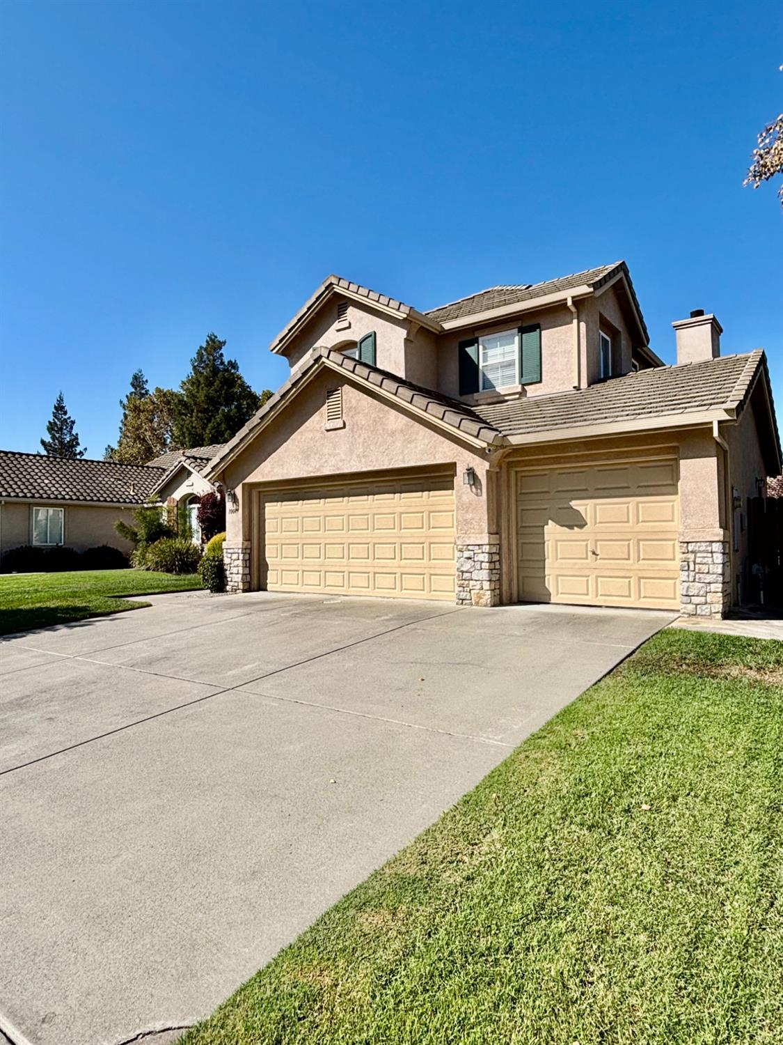 10049 Macon Drive — photo