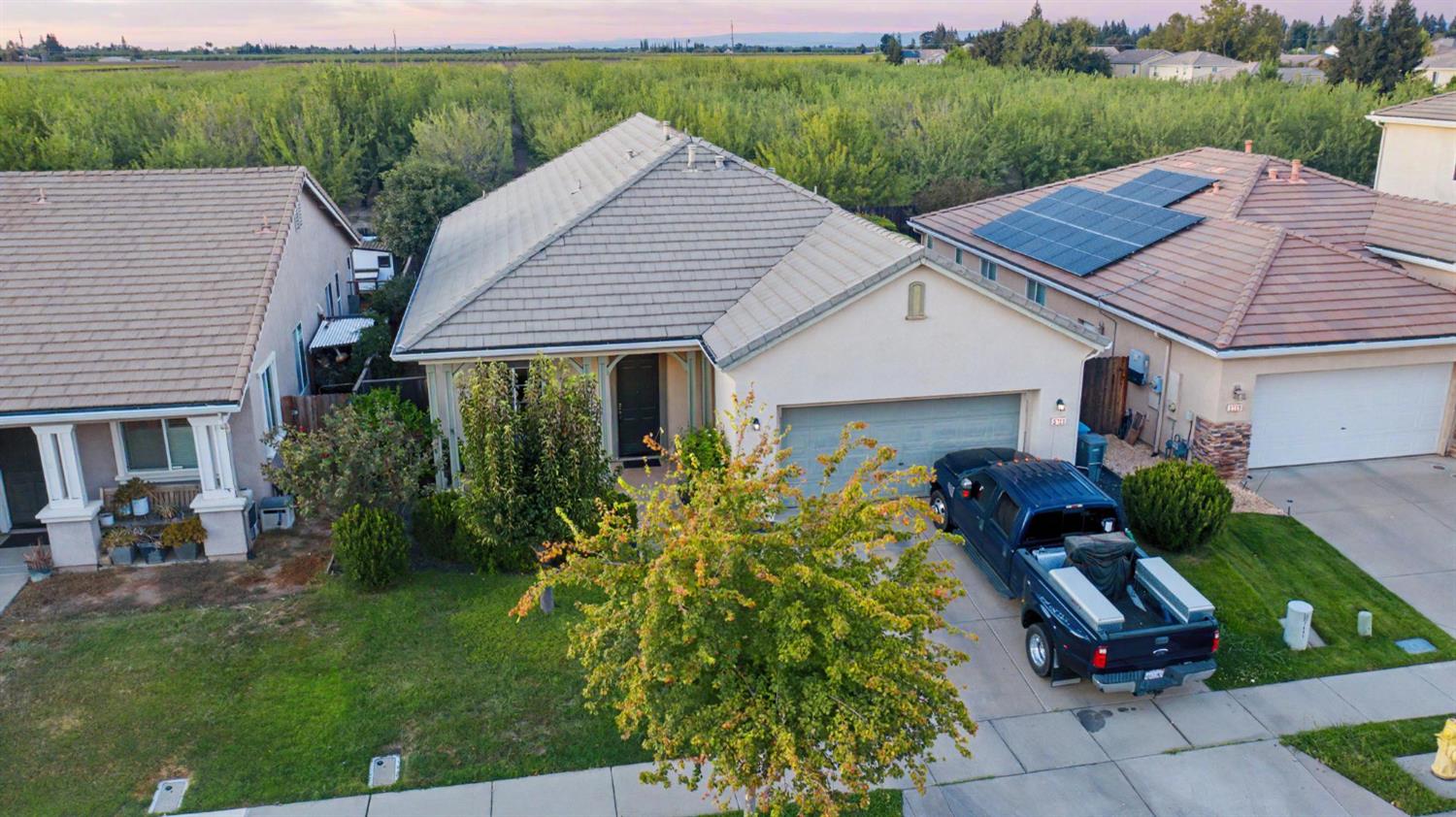 3701 Kim Way — photo