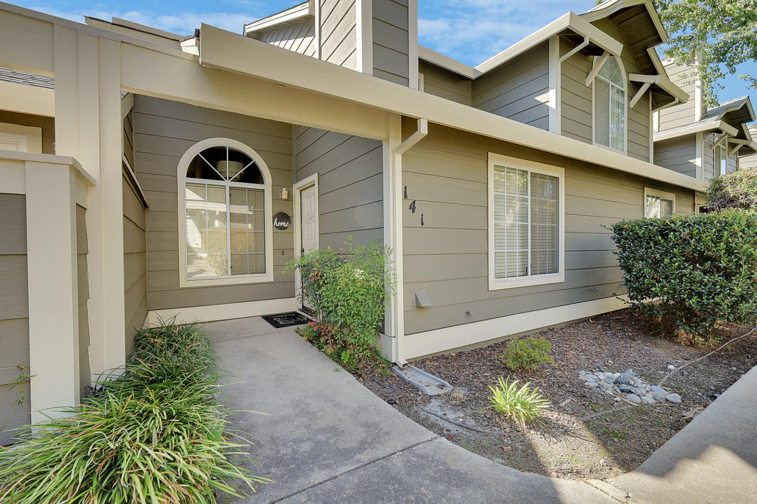 141 Pierpoint Circle, Folsom, CA 95630 — photo 2