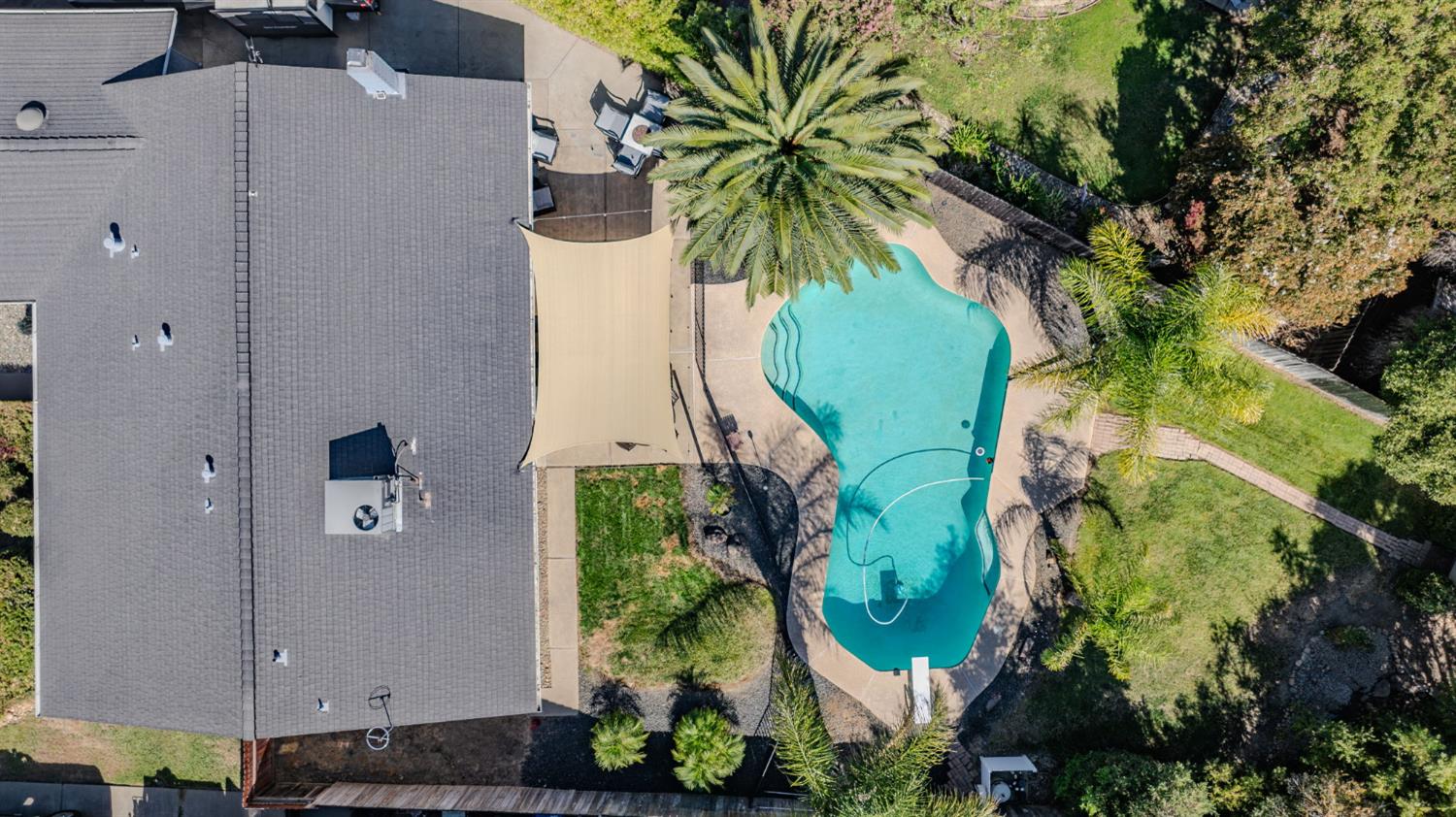 145 Emerald Drive, Galt, CA 95632 — photo 2