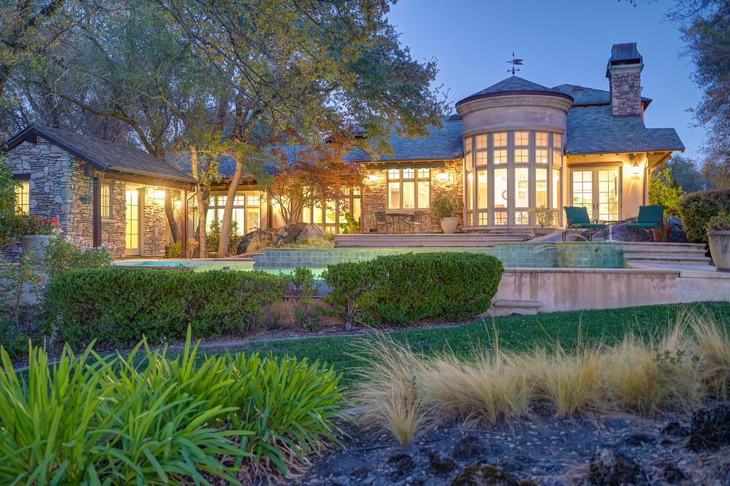 4501 Lake Forest Dr — photo