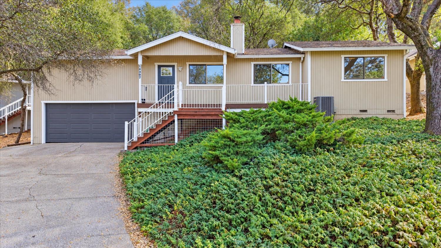 14307 Lodgepole Dr — photo