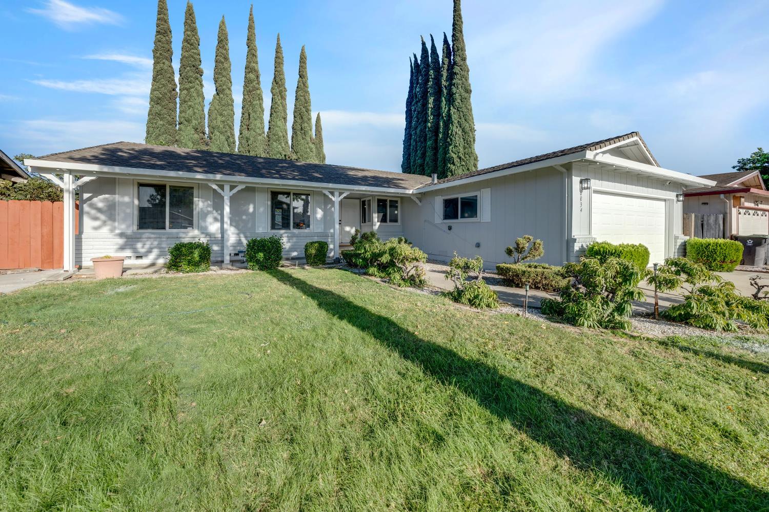 8034 Richland Way — photo
