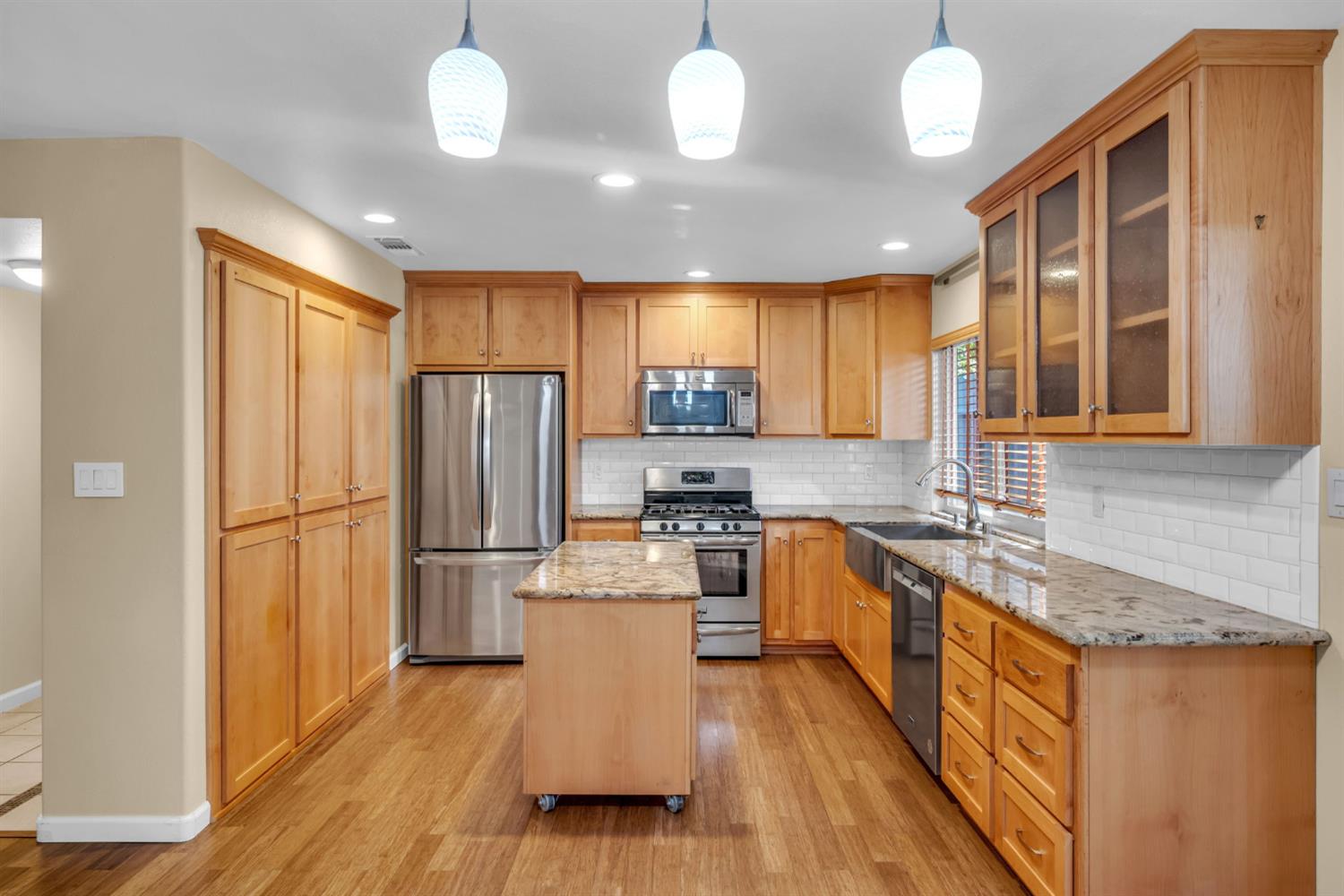 Home in Citrus Heights, CA 95610 — photo 2